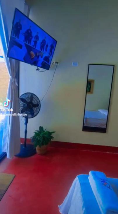 Acogedor Suite en Moyobamba - Medellín House I - Housity