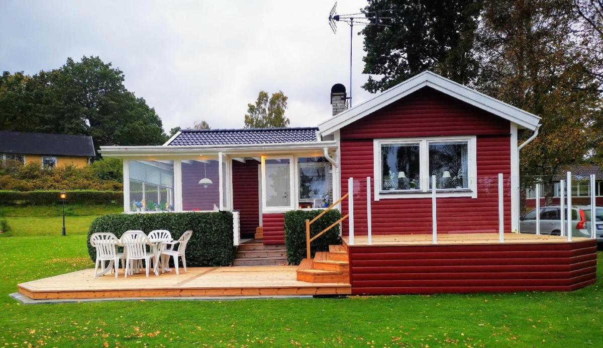 Ferienhaus am See Åsunden mit herrlicher Aussicht - Housity