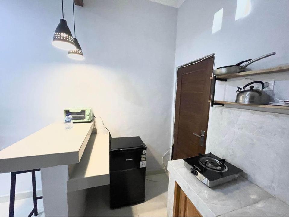 LaGriya Guest House - Housity