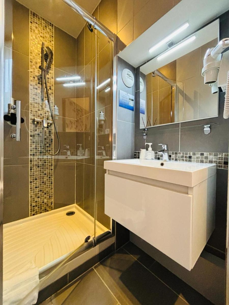 Castel Fleuri - Housity