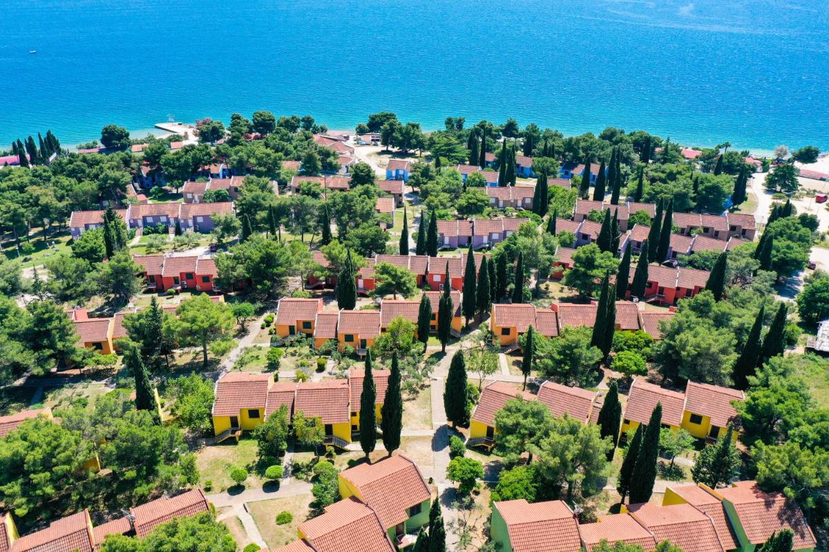 Apartments Medena - Housity