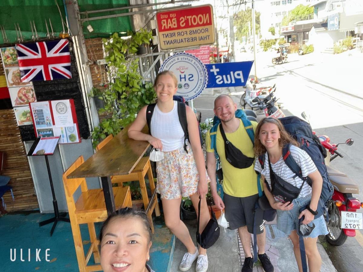 Noot's Bar And Guesthouse - Housity