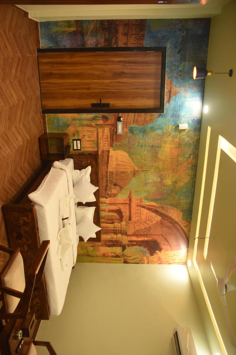 Hotel Pride Of Chittor - Housity