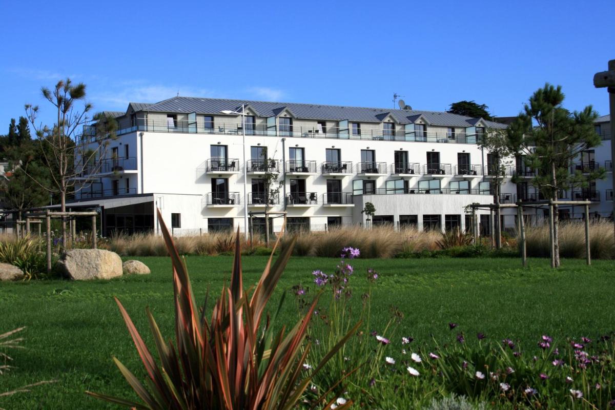 Jardin de l'établissement Thalasso Concarneau Spa Marin Resort