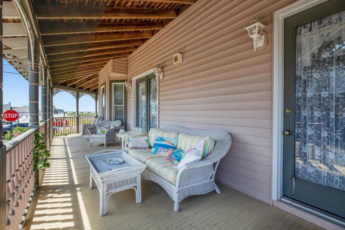Inn at Poplar Corner B&B on Chincoteague Island - Housity