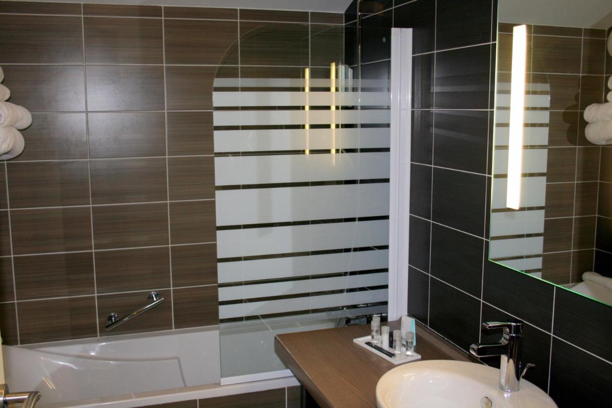 Salle de bains dans l'établissement Thalasso Concarneau Spa Marin Resort