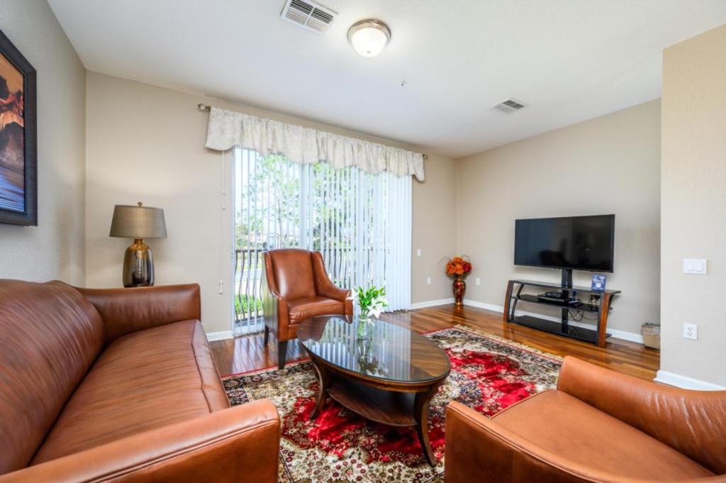 Gorgeous Vista Cay Town Home, Vista Cay - 4002 - Housity