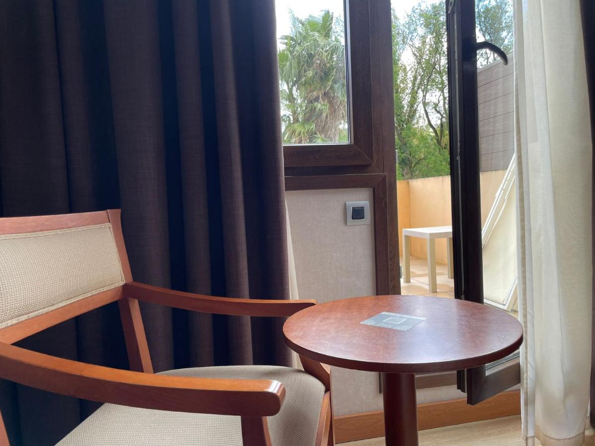 Un balcón o terraza de Hotel Balneario Valle del Jerte