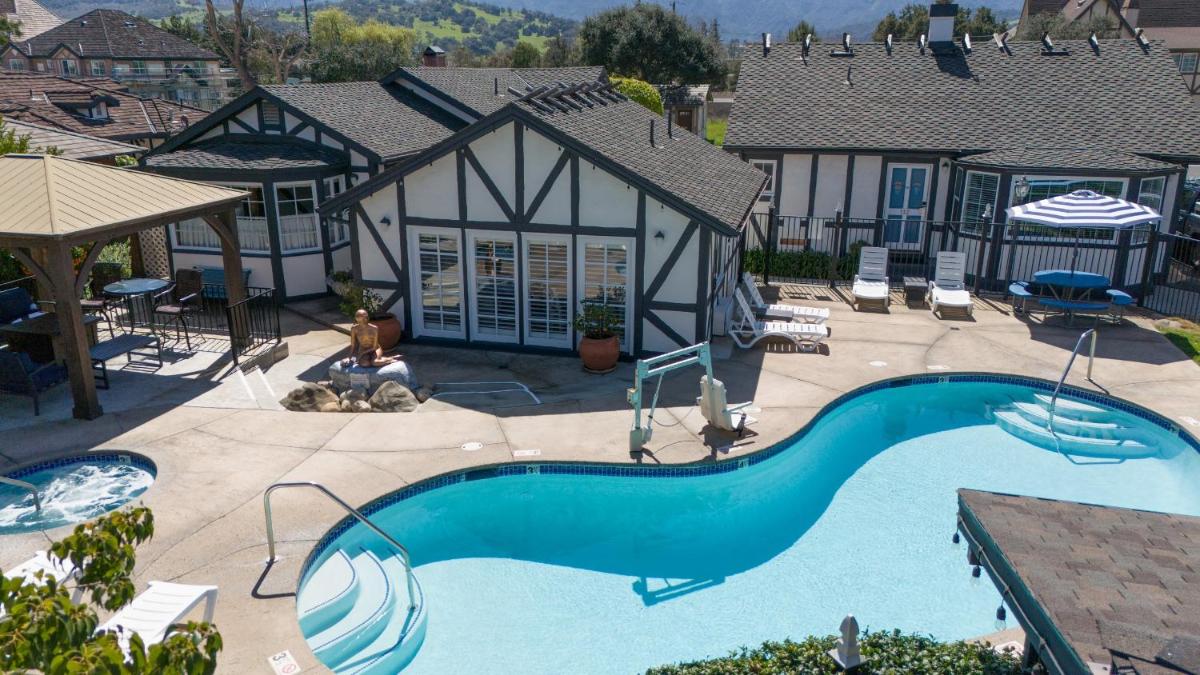 Solvang Inn & Cottages - Housity