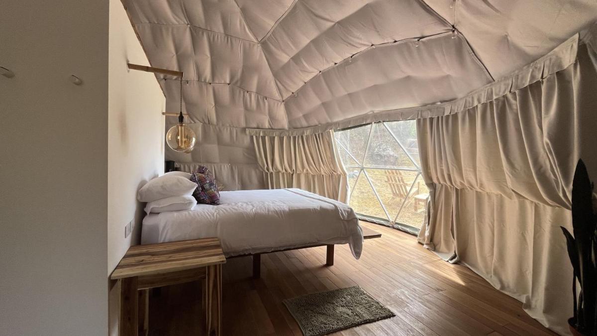 Suitetrails - Las Cupulas at Earth Lodge