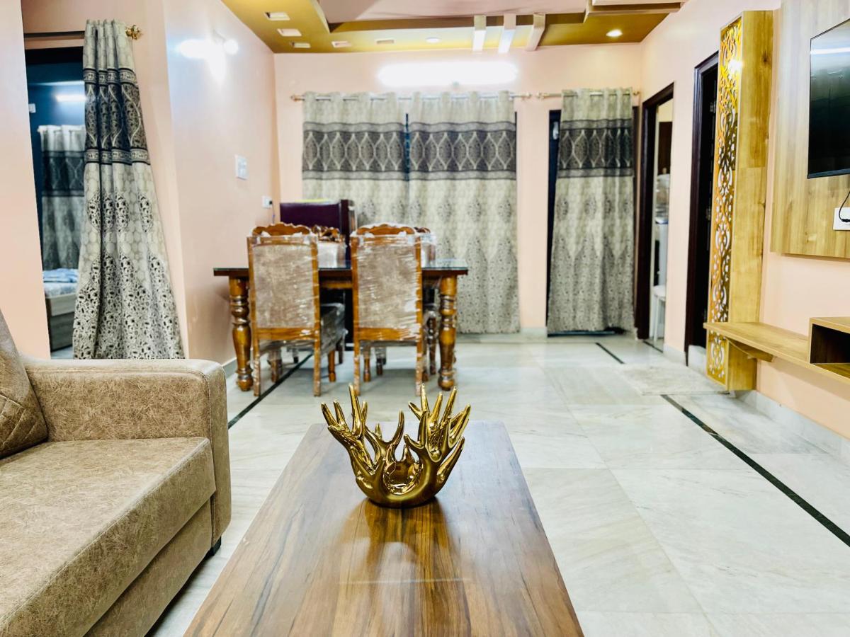 Prince Castle-2BHk Luxurious Apartment/Guesthouse - Hizvo