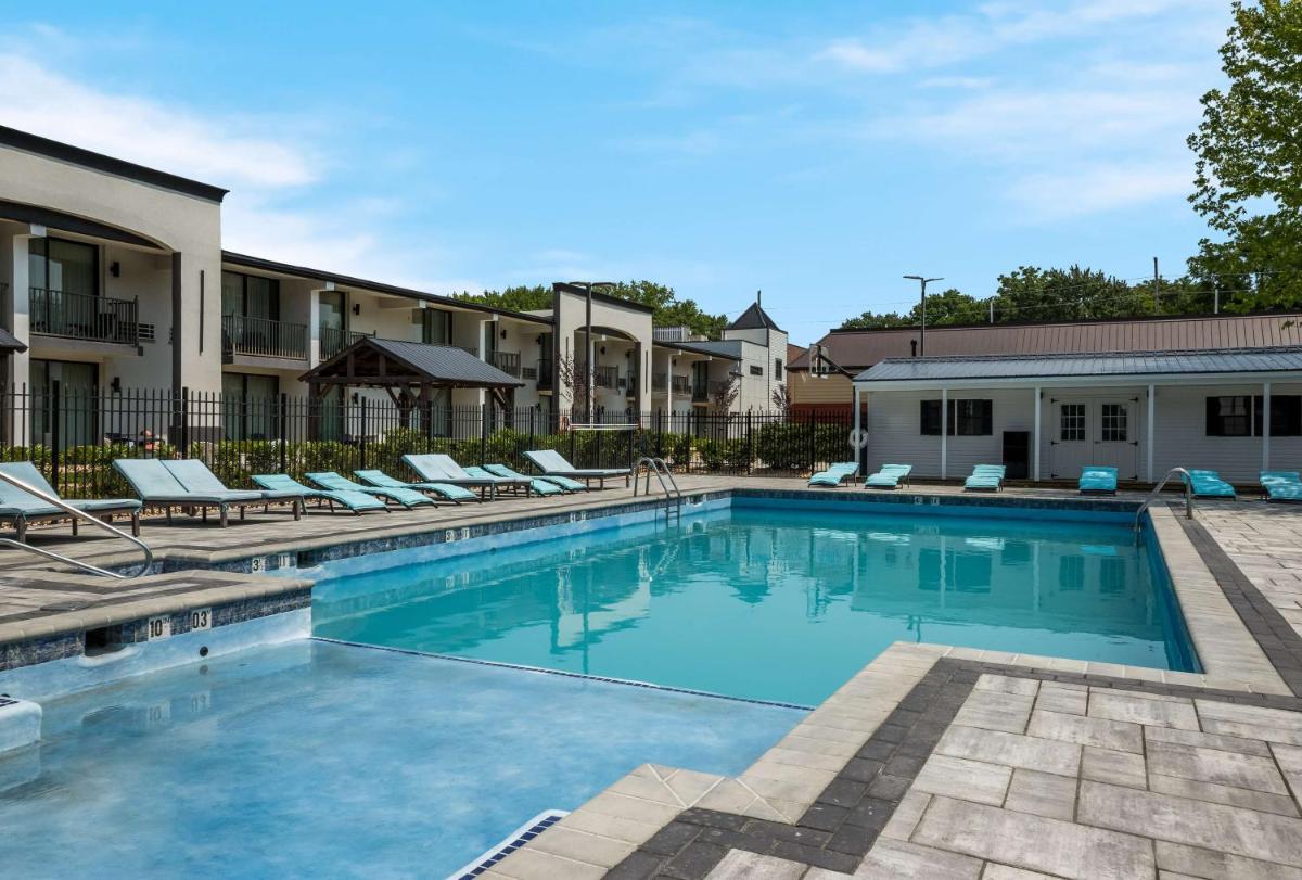 The Hub Middletown Red Bank- Best Western Signature Collection - Housity
