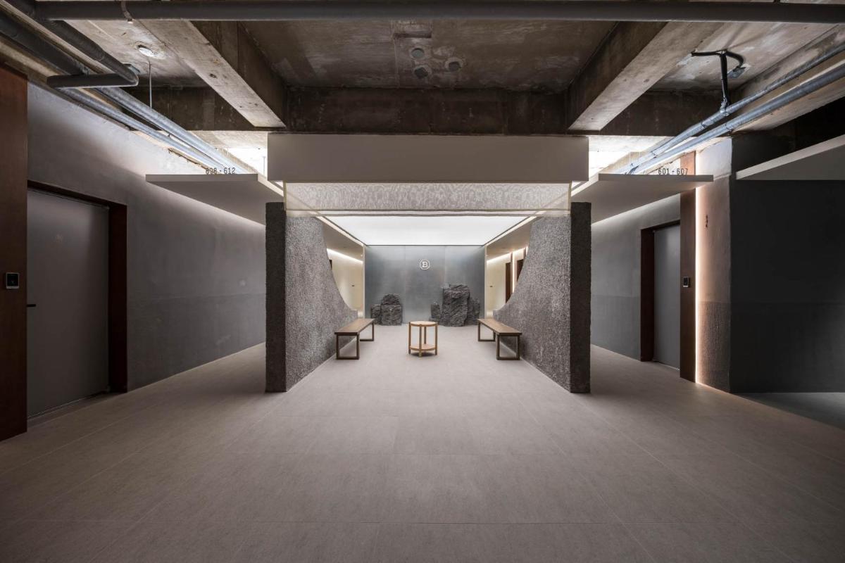 Siheung Brown Dot Jeongwang - Housity