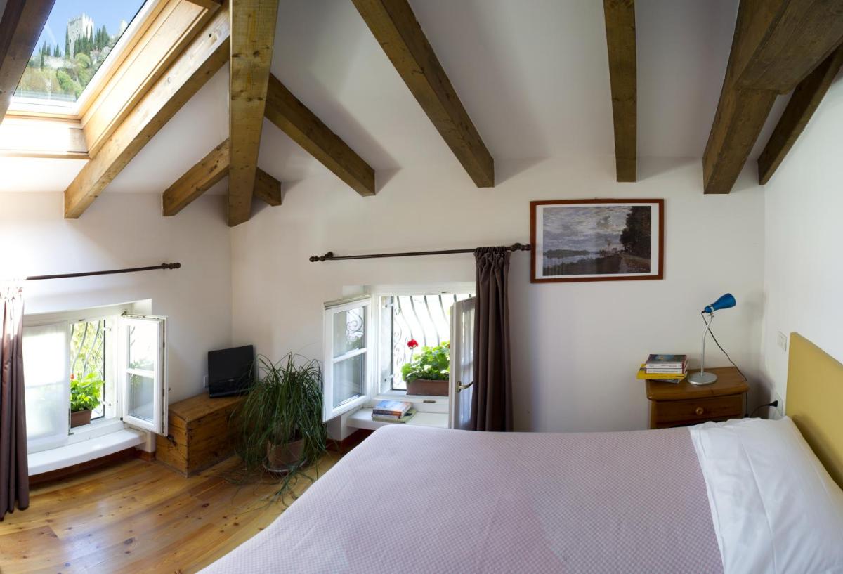 Hotel Sole Holiday - Housity