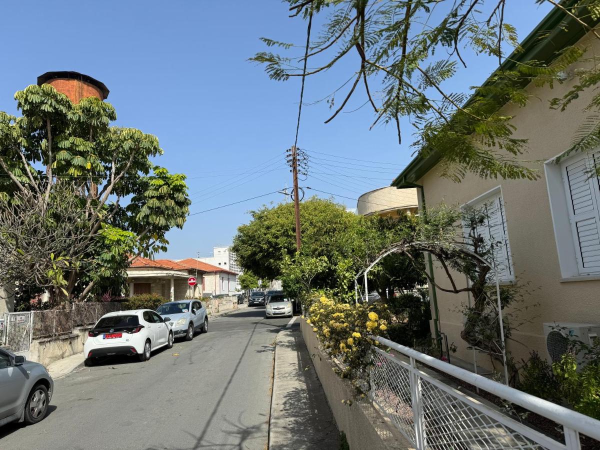 Avgi's Home - Housity