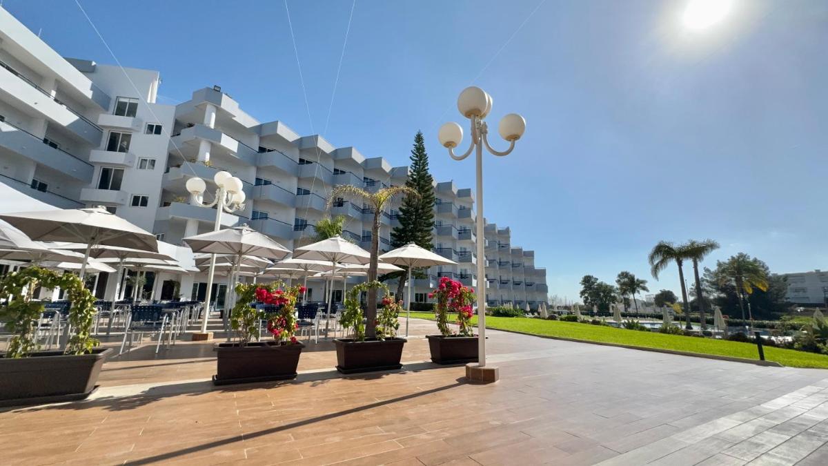 O edifício onde o hotel está situado