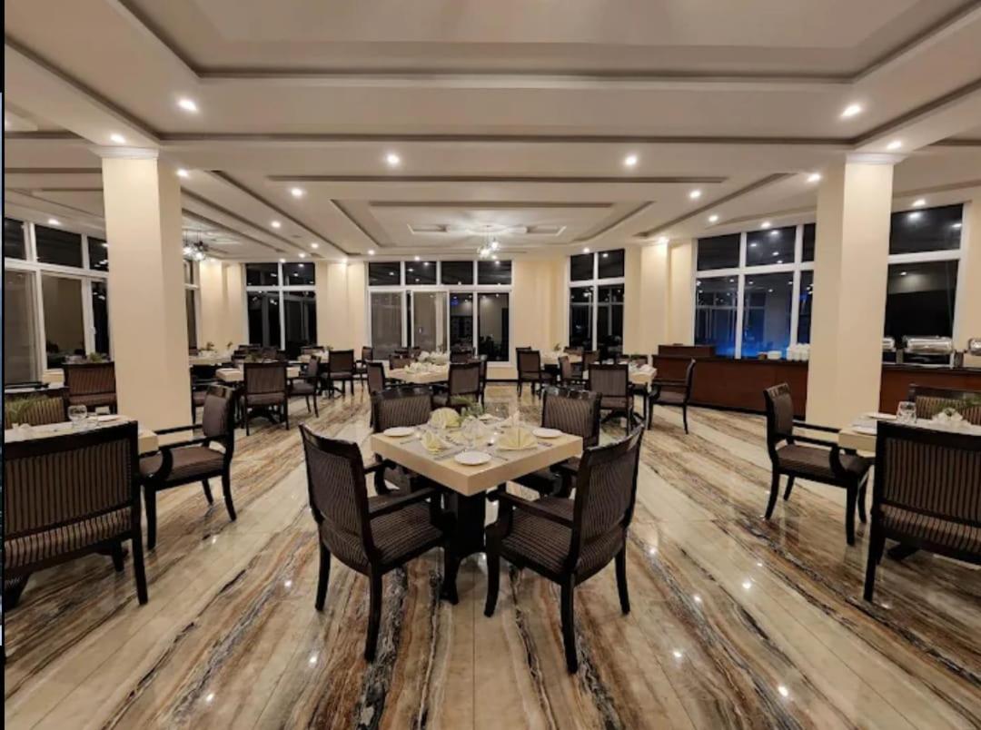 Falettis Grand Hotel Murree - Housity