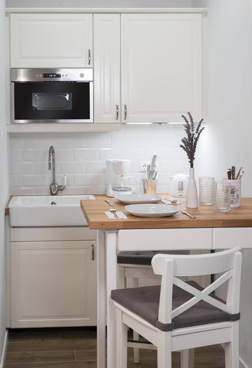 Provence Apartmanok - Housity