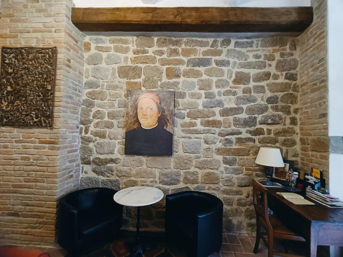 Old Style Studio - Housity