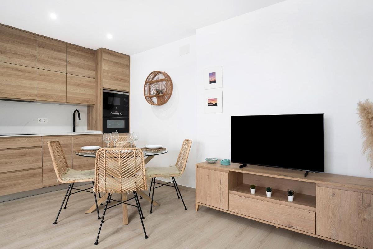 Apartamento María Conil Bajo - Housity