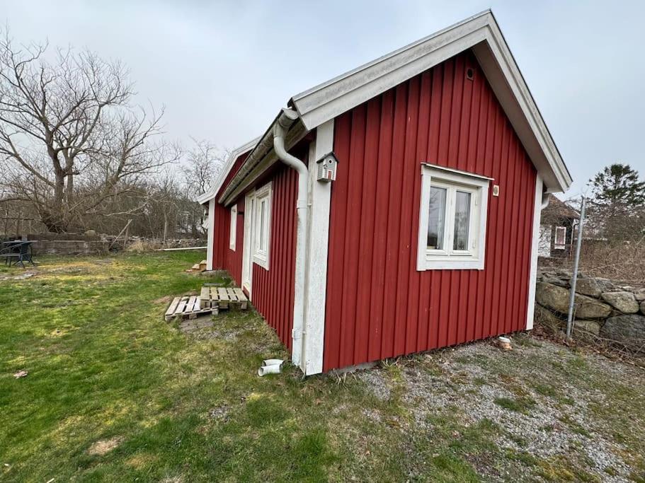 Aspö Västra Backsvägen - Housity