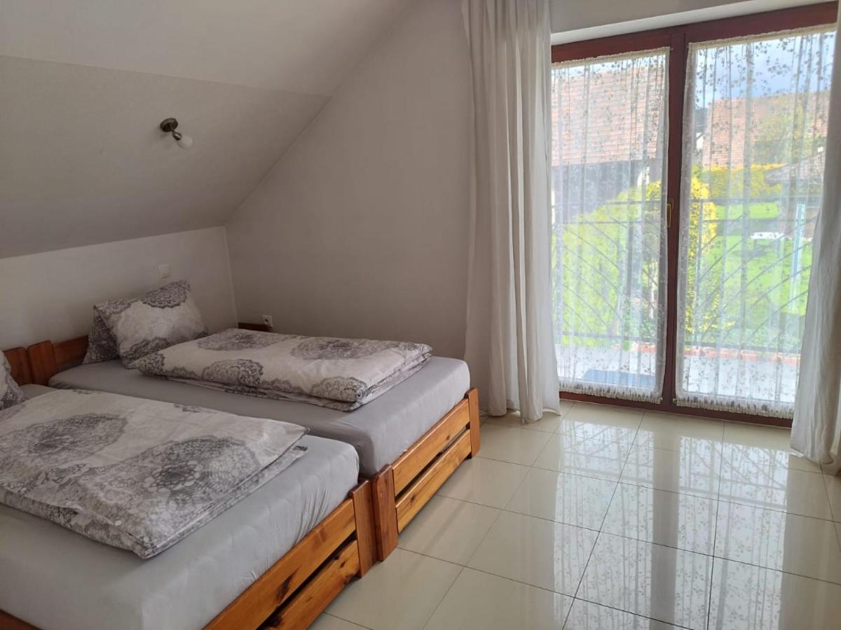 Privát Viktória Terchová - Housity