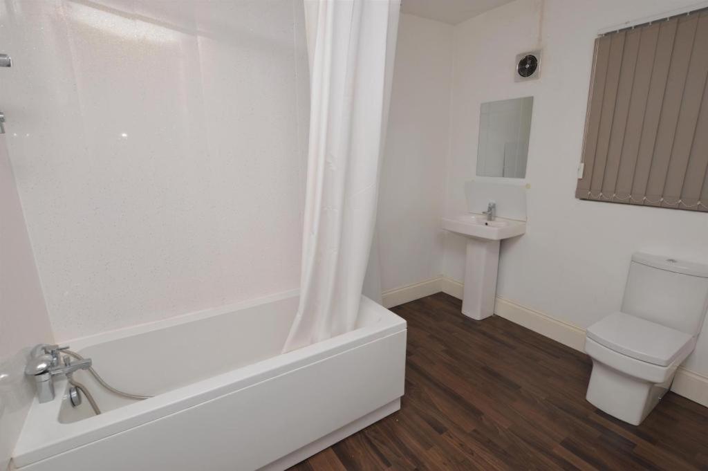 Manchester Stay - Housity