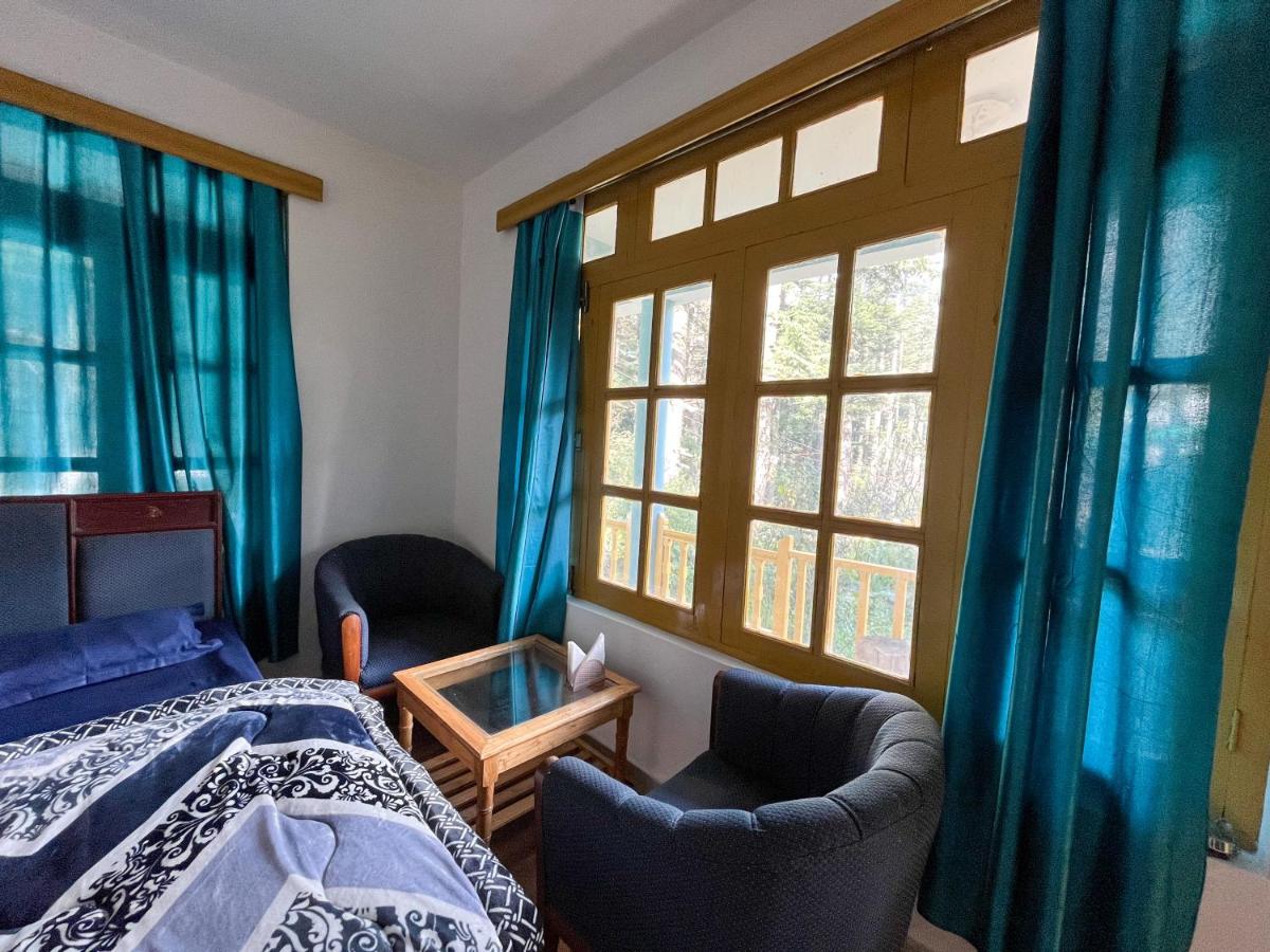 Bhagwati wood house - Housity