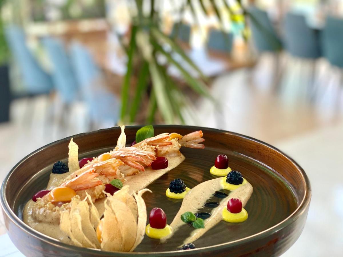 Hotel Joni - Housity