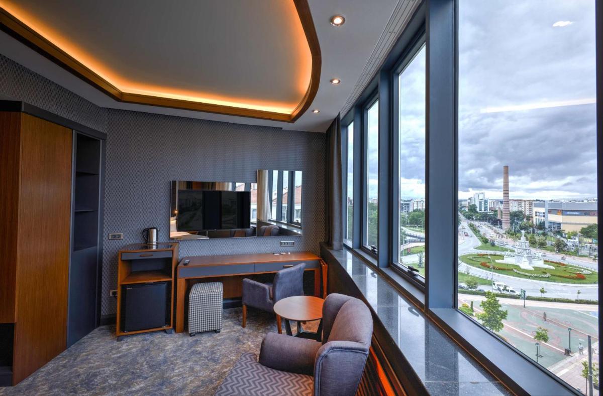 Suitetrails - Nova Vista Centrum Hotel Eskisehir, a Member of Radisson Individuals
