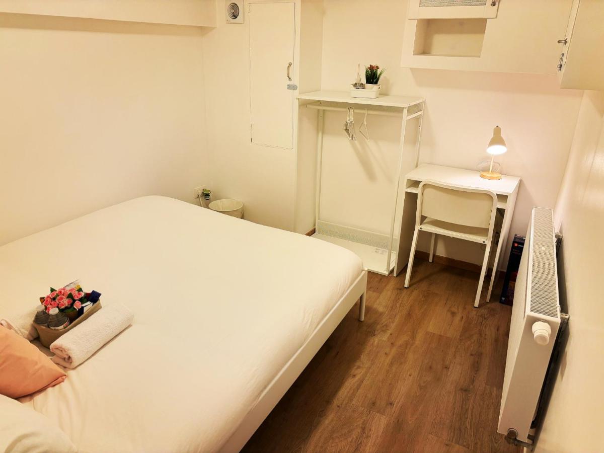 Benny's Rooms Brussels City Centre - Housity