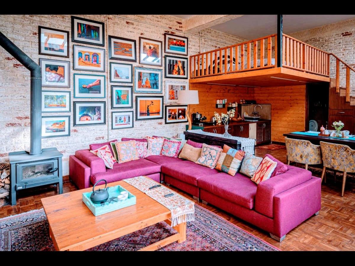SaffronStays Ekam Walnut Suite, Chail - Housity