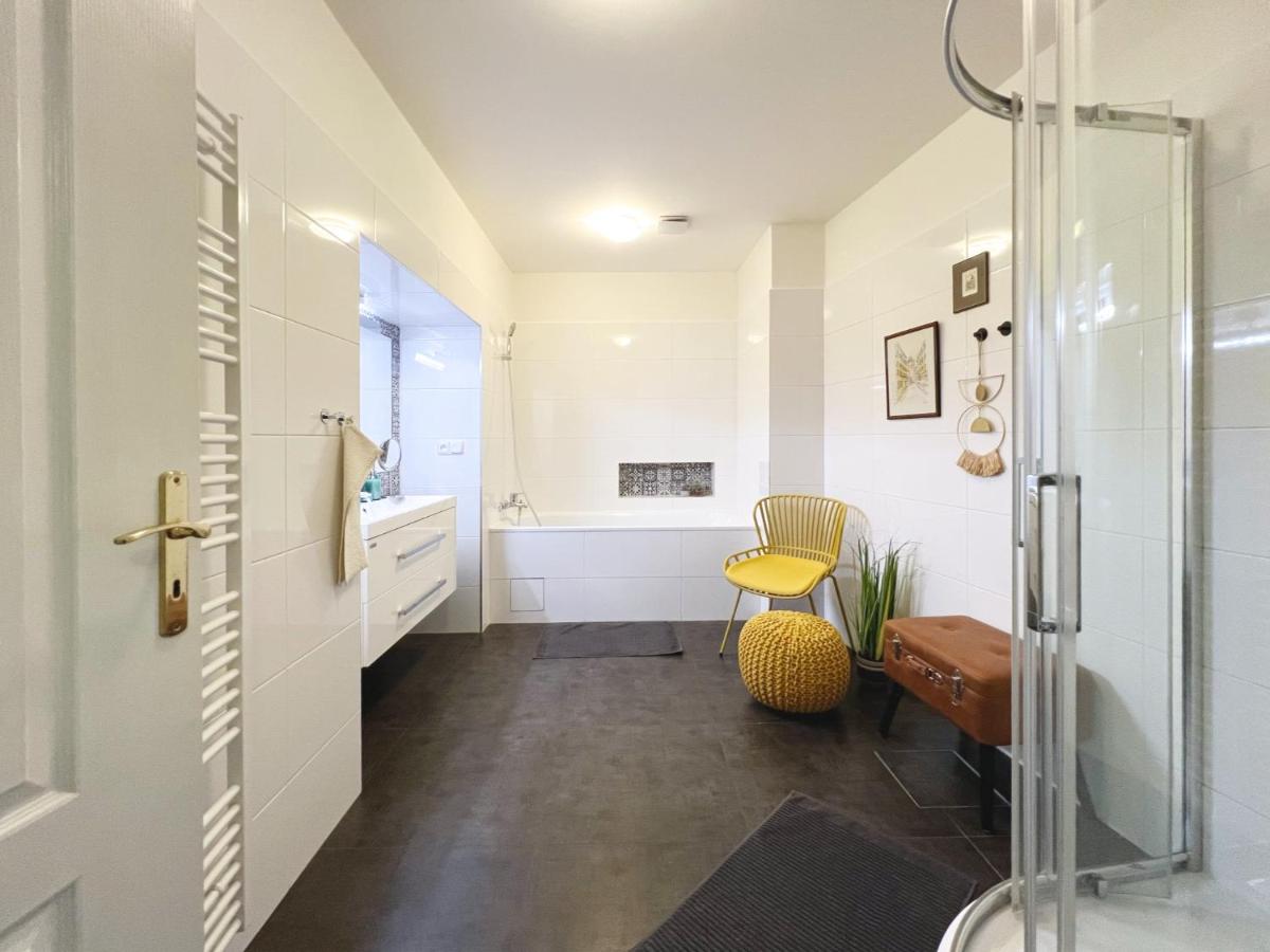 Residence Charles Bridge - Hizvo