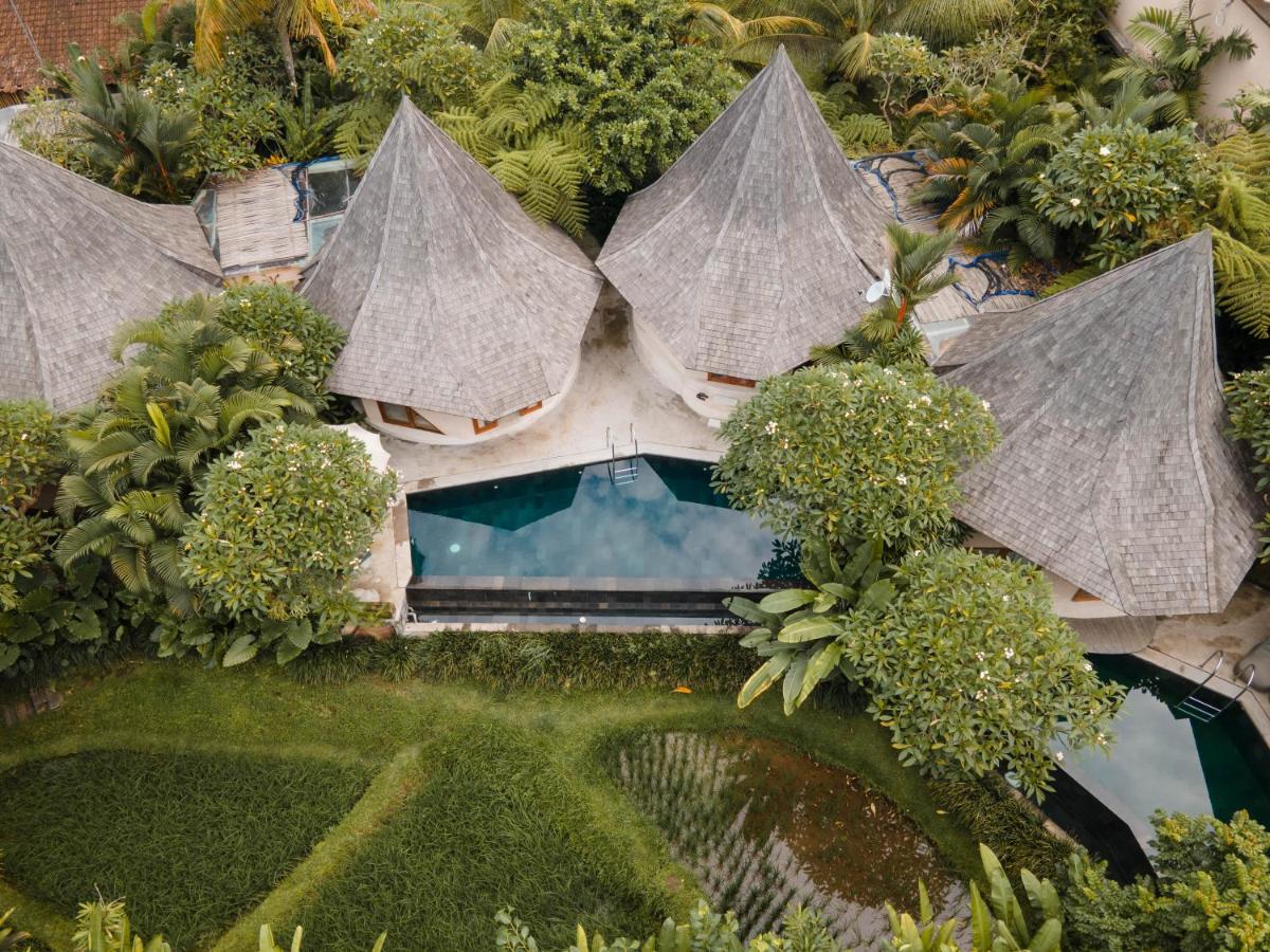 The Sender Pool Suites - Housity