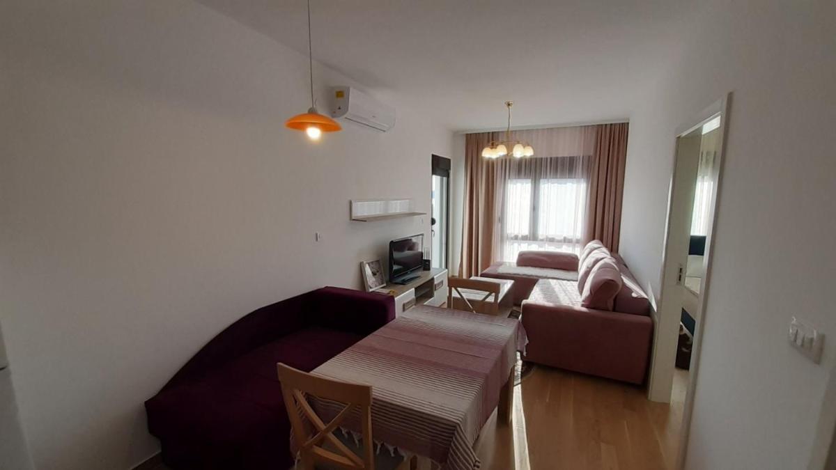 Violeta 1 - Housity