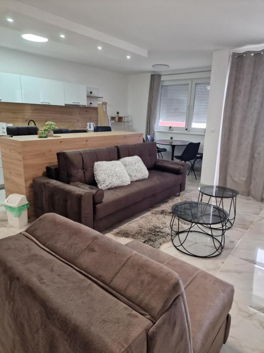 Apartmani MODUS - self service check-in - Housity