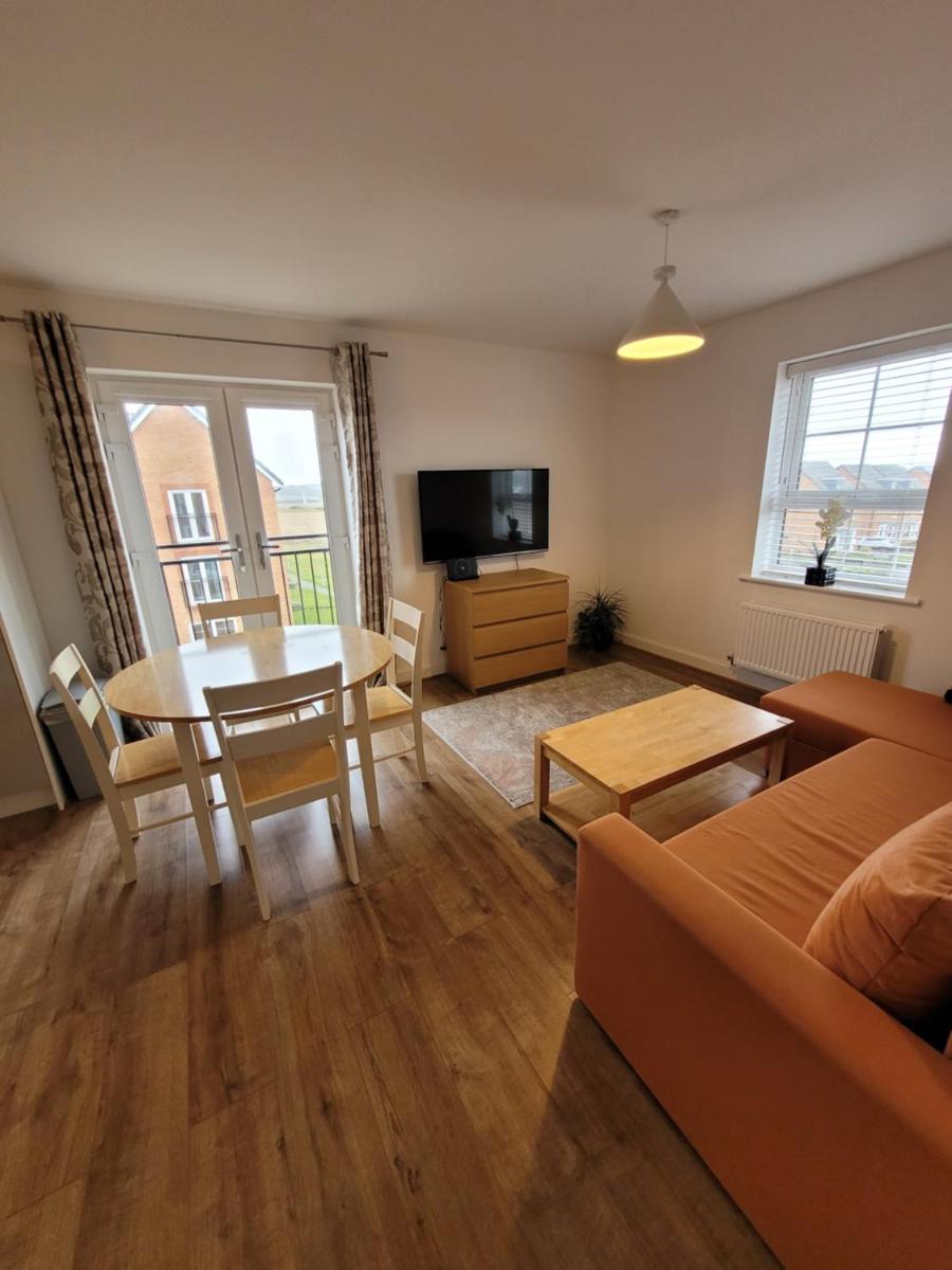 Skylark Apartment - Housity