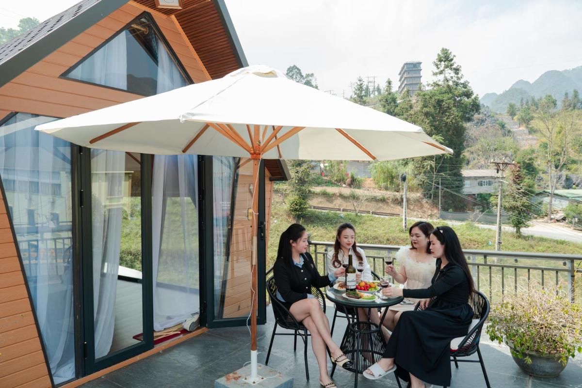 Bungalow1982 - Housity