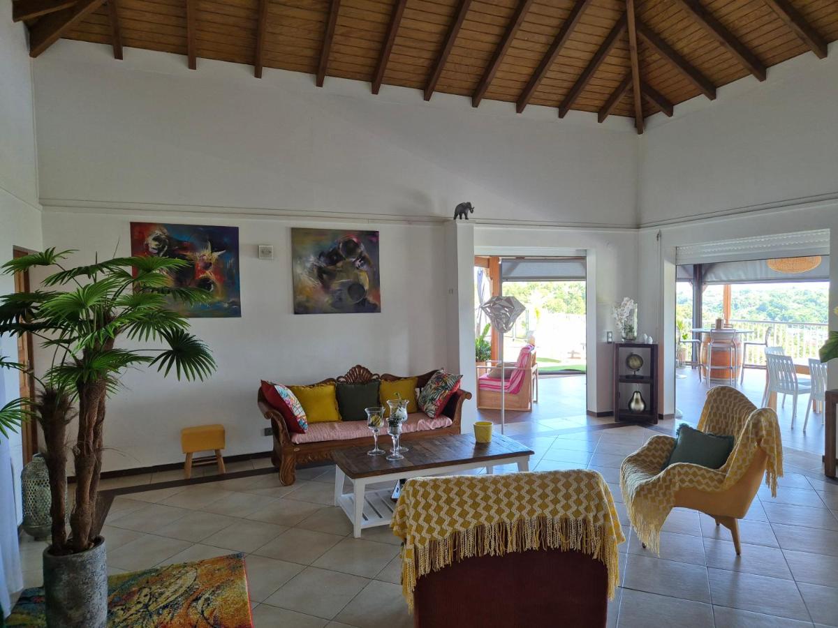 Superbe Villa Moderne de 320m2 - Hizvo