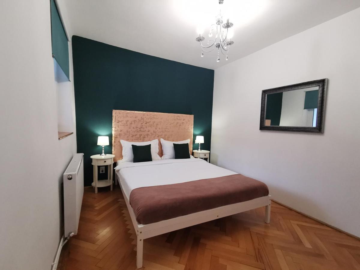 Felinarului House - Housity
