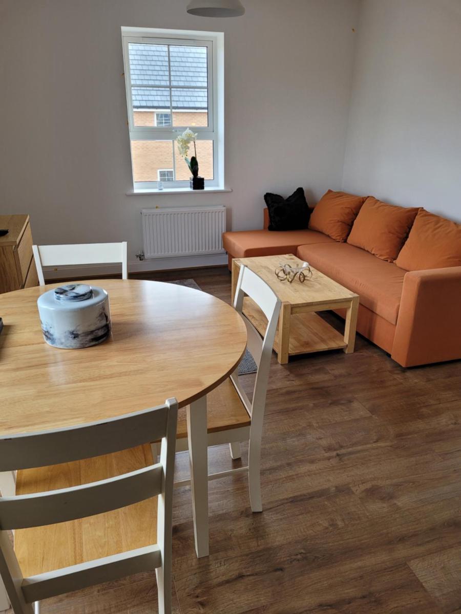 Skylark Apartment - Housity