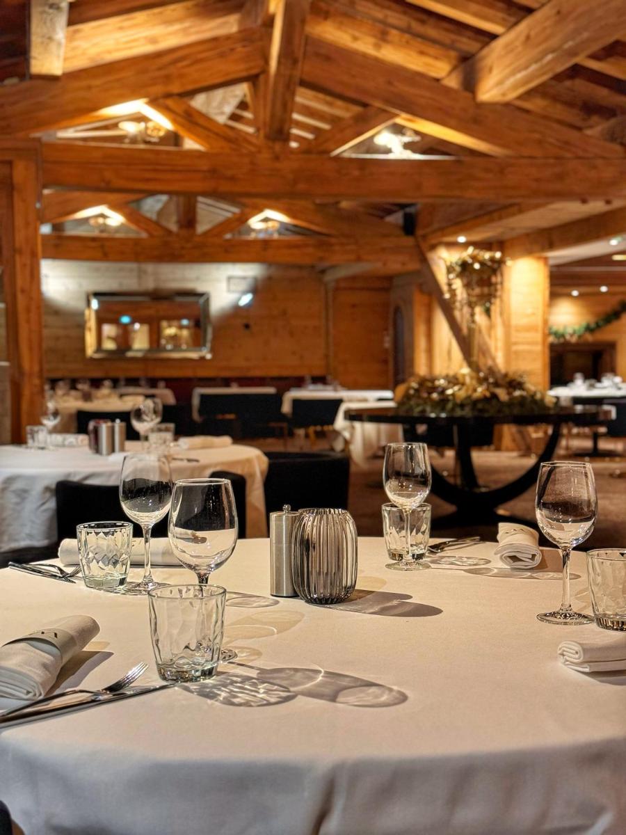 Restaurant ou autre lieu de restauration dans l'établissement Hotel Tsanteleina