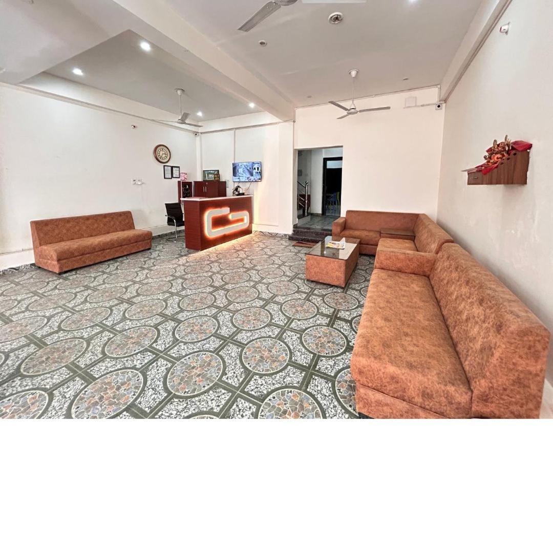 Suitetrails - Archana Home Stay