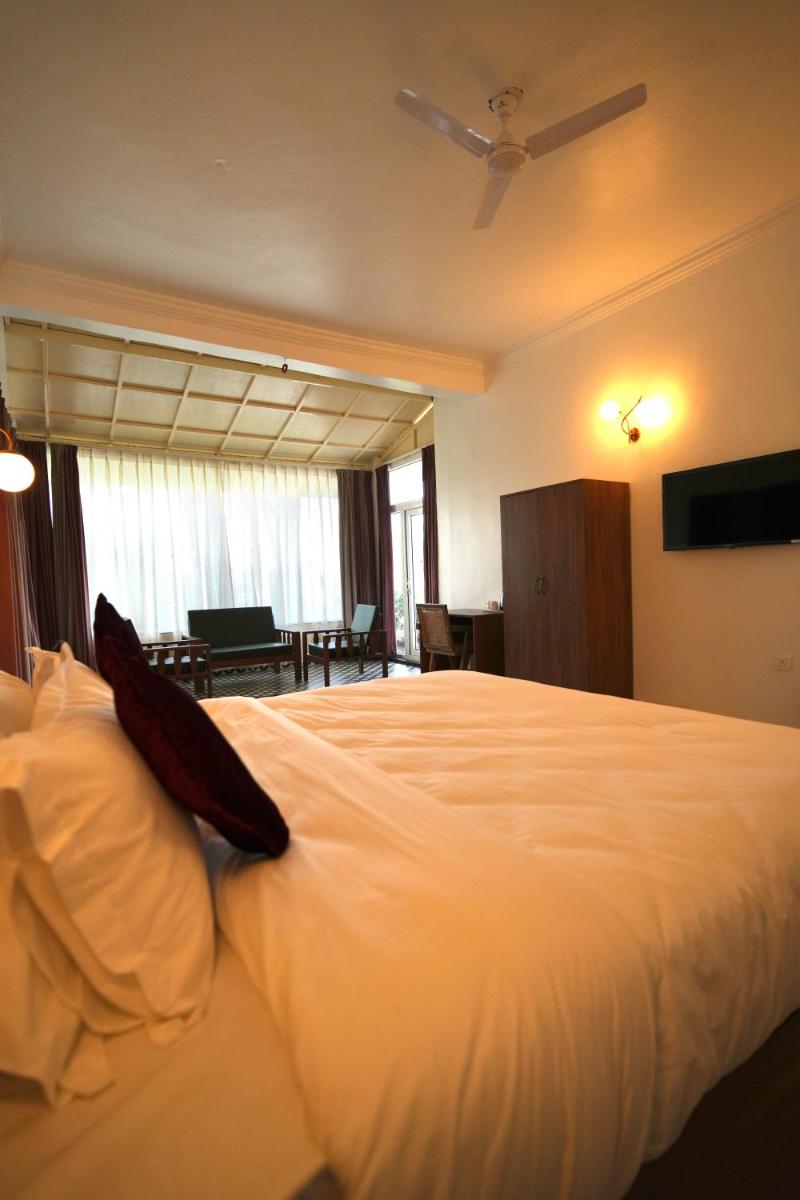 BHOPAL LAKE STAYS - Housity