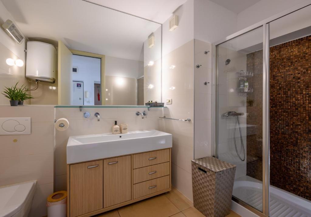 Luxury apartment Eni on the West Coast - Housity