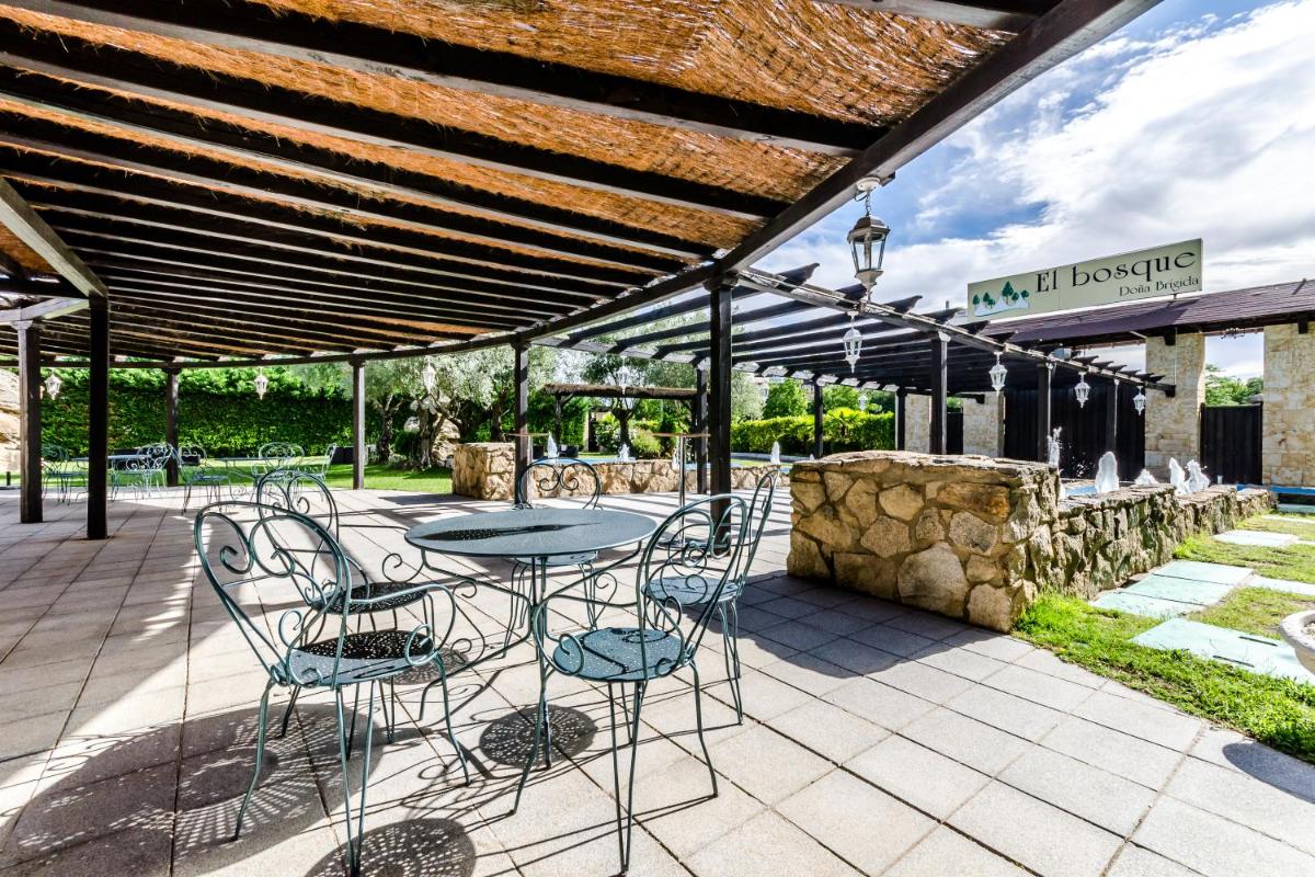 Un patio o zona al aire libre en Hotel Doña Brígida – Salamanca Forum