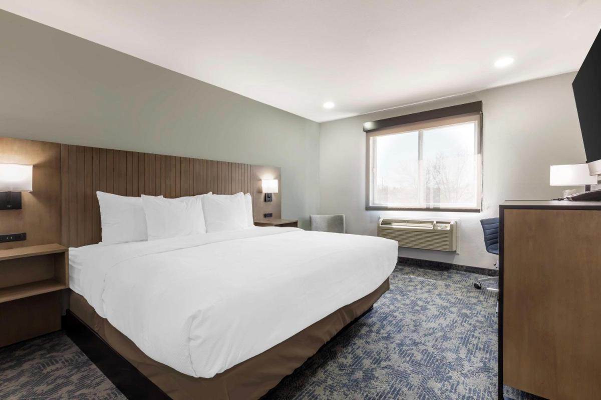 Best Western North Side Inn - Housity