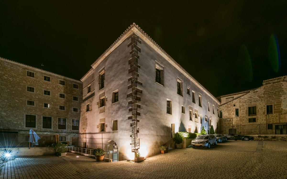 Edificio en el que se encuentra el hotel