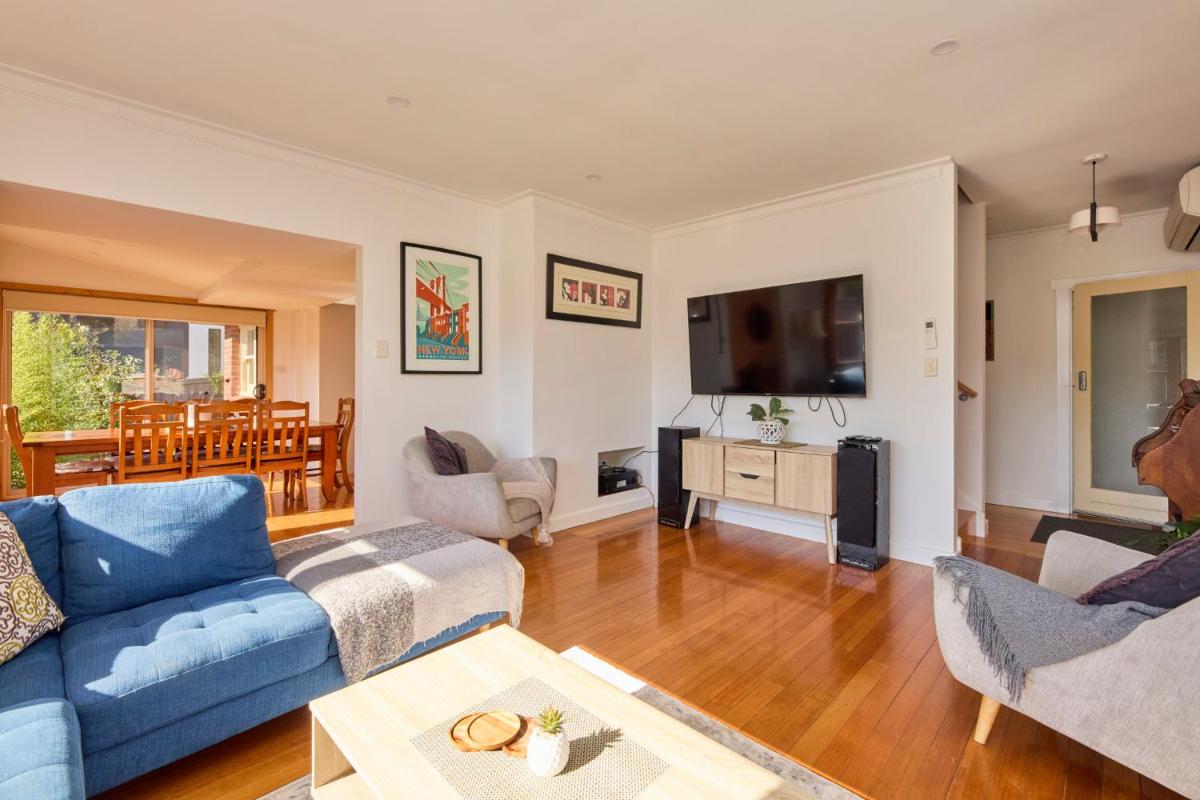 Basin Road Townhouse - Housity