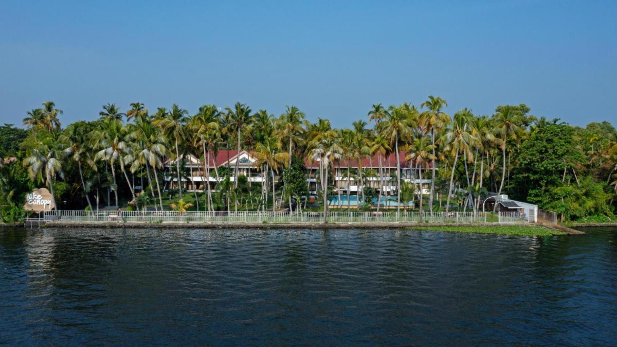Lake Canopy Alleppey - Housity